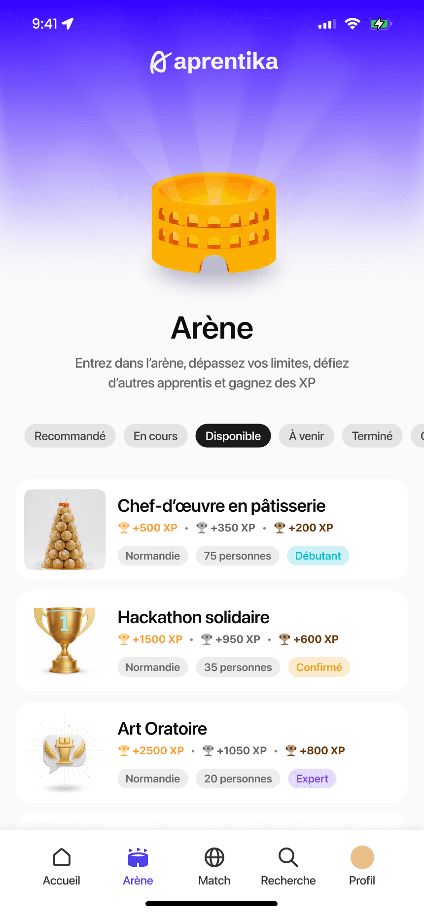 Arena screen: available challenges with their XP rewards, region, number of participants and level.
